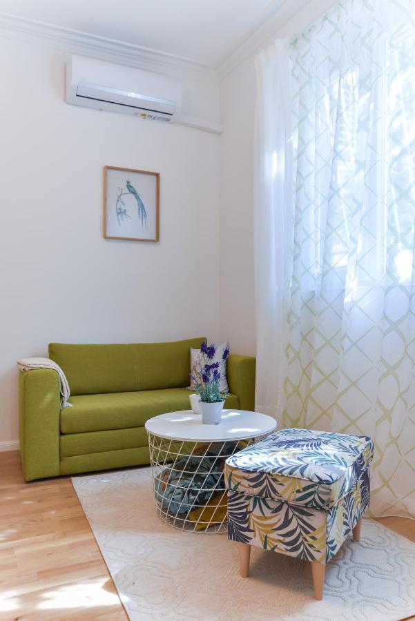 Cosy & Renovated 2Bd Flat Near Vitoshka By Flat Mаnager Apartman Szófia Kültér fotó