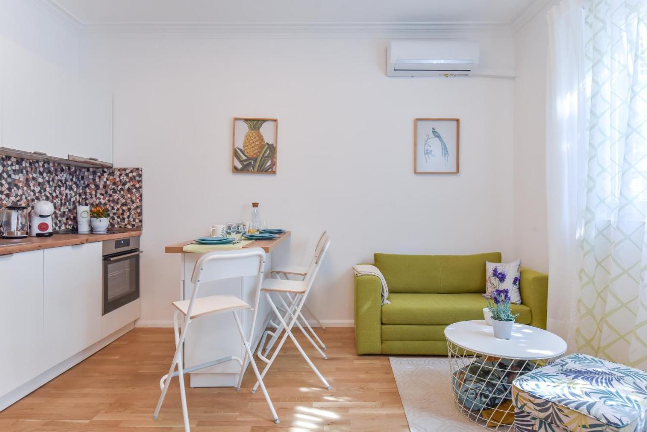 Cosy & Renovated 2Bd Flat Near Vitoshka By Flat Mаnager Apartman Szófia Kültér fotó